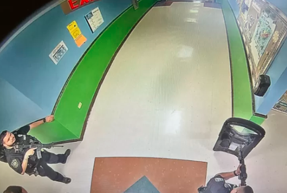 Masacre en colegio de Texas: revelan que la policía tardó en intervenir | Internacionales