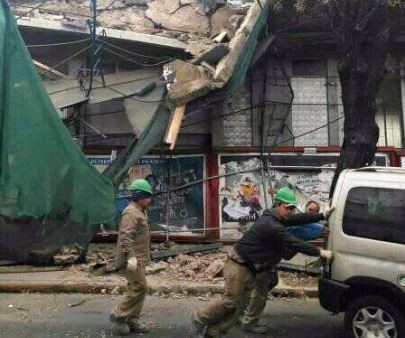 Se derrumbó parcialmente una obra en demolición en el barrio porteño de Villa Ortúzar | Actualidad