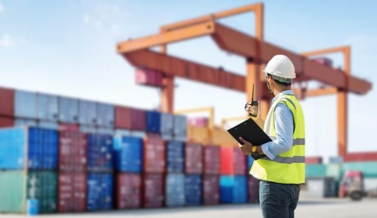 La Aduana denunció a empresas por infracciones y les reclama 15 millones de dólares | Economía