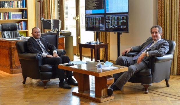 El Banco Central compró USD 536 millones y alcanzó una nueva meta de reservas pactada con el FMI | Economía