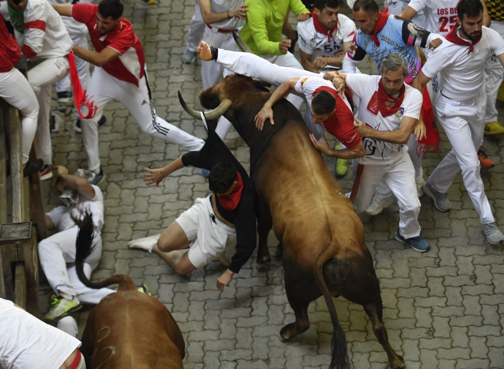 San Fermín: tres personas corneadas en el quinto encierro de toros | Internacionales