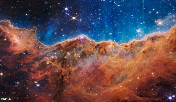 Las nuevas imágenes que captó el telescopio Webb: un planeta gigante, nebulosas y galaxias | Internacionales