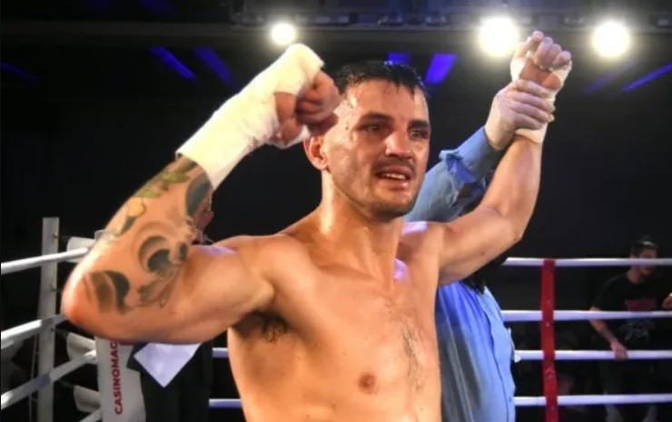 "Creo que este no va a querer robar más": boxeador noqueó al ladrón que quiso asaltarlo | Actualidad