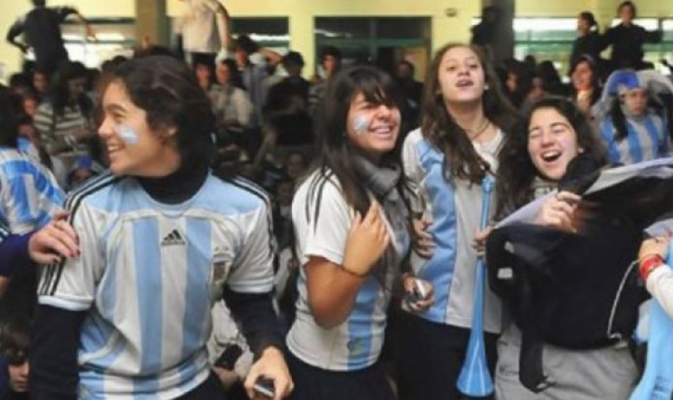 "Hay que transmitir el Mundial en las escuelas", aseguró el Ministro de Educación | Política