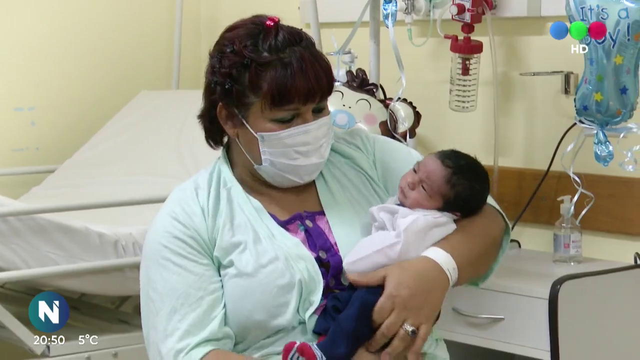 Una neuquina tuvo a su séptimo hijo varón y quiere que el presidente sea su padrino | Actualidad