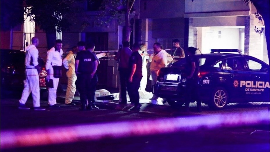 Mafias sin control en Rosario: lo ataron, lo tiraron a la calle y lo asesinaron | Actualidad