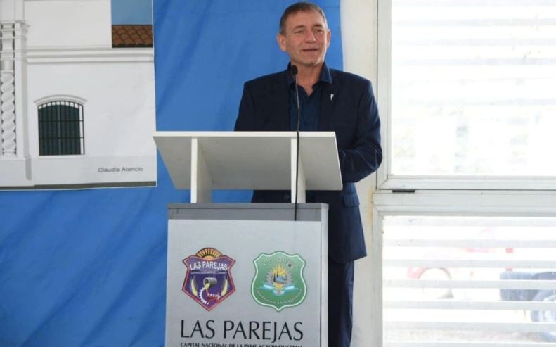 ¿Un billón de dólares en la basura?: la palabra del intendente de Las Parejas | Actualidad