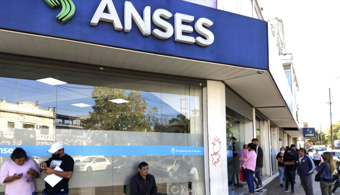 Subsidios a luz y gas: Anses entregó más de 200.000 turnos para inscripción presencial | Economía