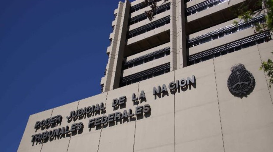 Dos empresarios y un ex piloto de Dakar, condenados por contrabando de motos de lujo | Actualidad