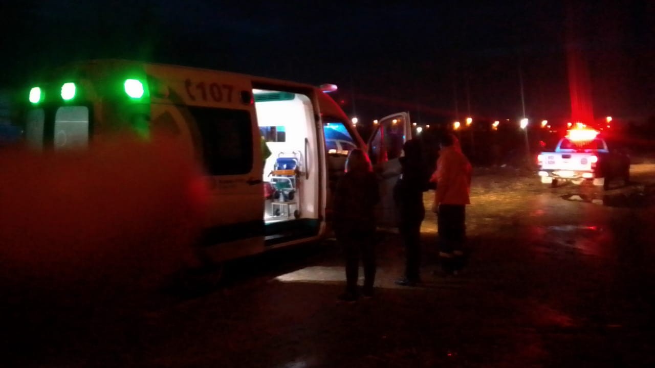 Rescatan con principio de hipotermia a un adulto mayor que cayó a una zanja con agua en Neuquén | Actualidad