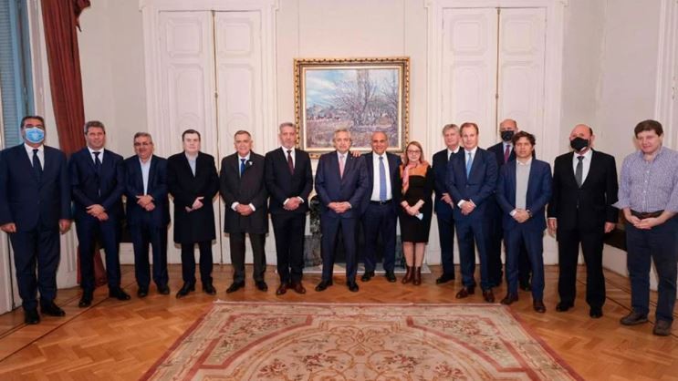 Alberto Fernández se reunió con los gobernadores peronistas en Casa Rosada | Política