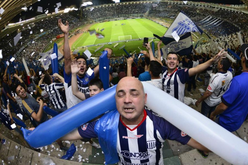 Córdoba impide la presencia de hinchas de Vélez en el Kempes | Deportes