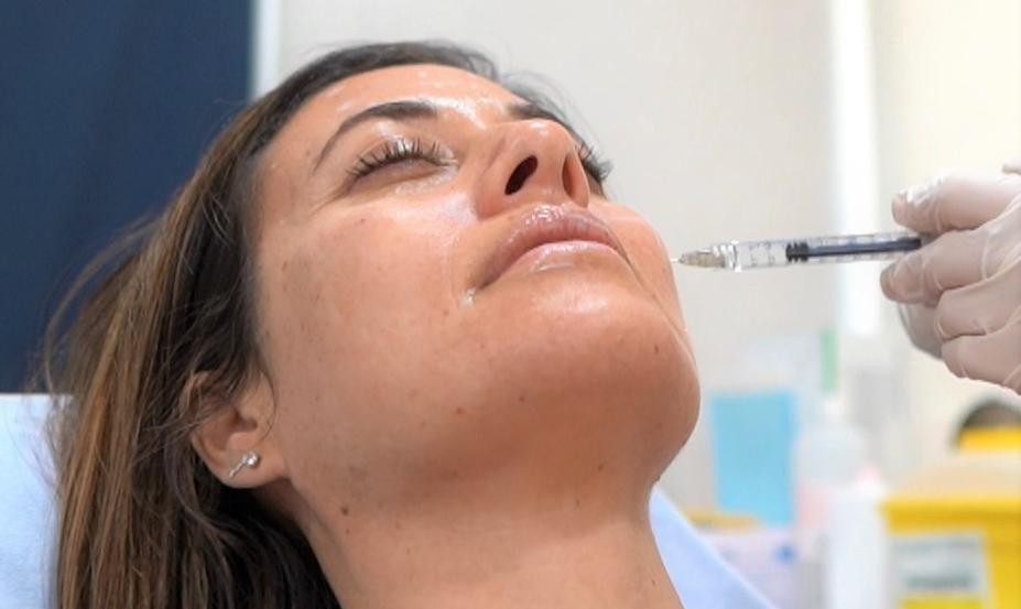 Detectan lotes de productos médicos falsificados que se utilizan como relleno cutáneo | Actualidad