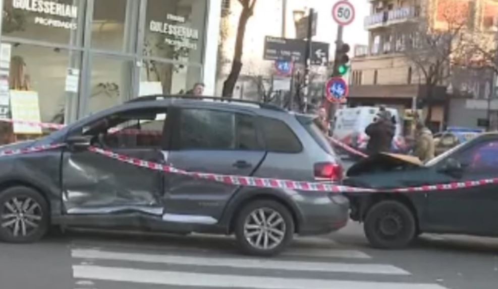 Tragedia en Palermo: una ambulancia iba a atender heridos, cruzó en rojo y mató a un motociclista | Actualidad