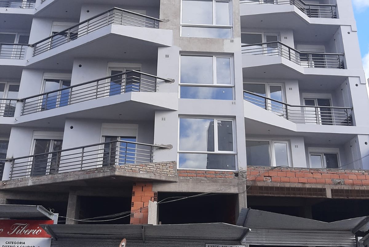 Bahía Blanca: un obrero cayó al vacío desde el piso 13 de un edificio en construcción y murió | Actualidad
