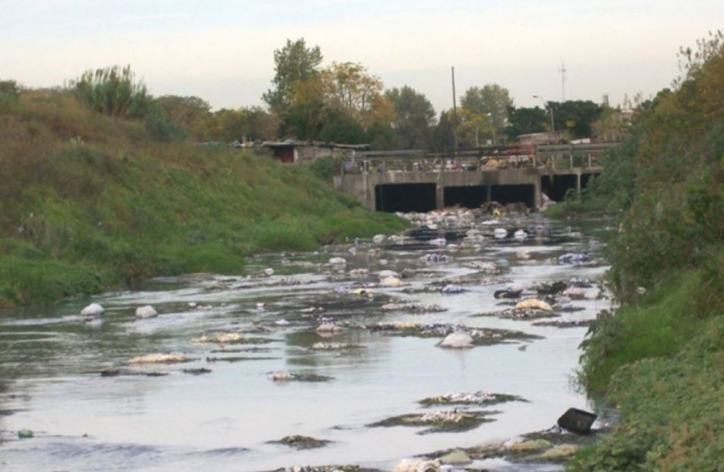 Moreno: investigan contaminación en el río Reconquista | Clima, naturaleza y medio ambiente