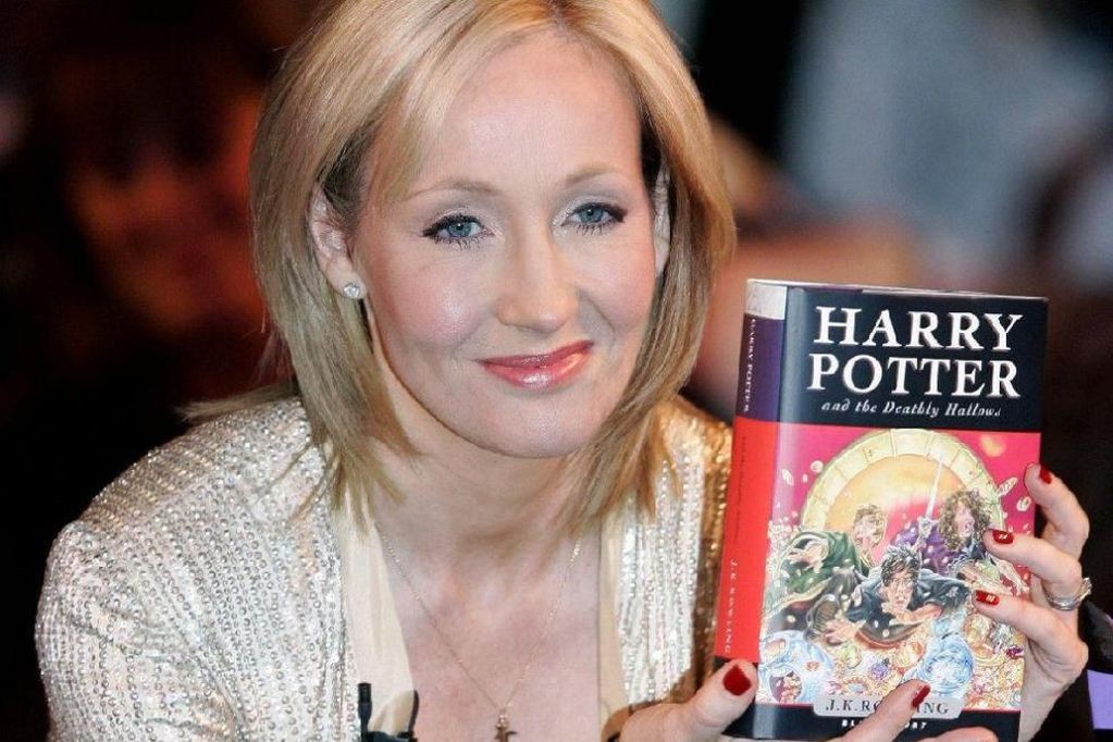Policía británica investiga amenazas de muerte a J.K. Rowling | Actualidad