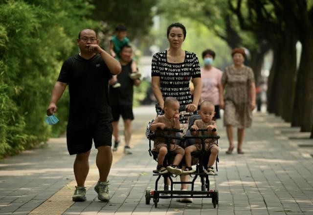 Por la baja histórica de natalidad, China anuncia beneficios para que las familias tengan más hijos | Internacionales