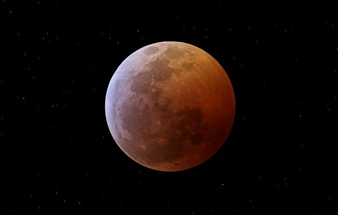 La Luna se juntará con Saturno y se podrá ver en todo el país | Curiosidades
