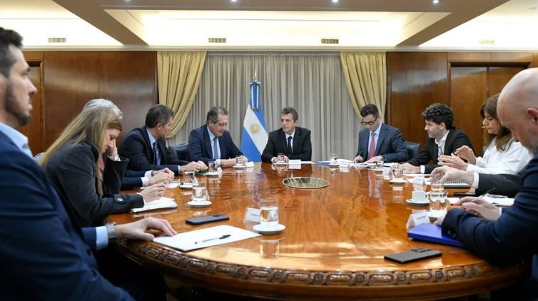 El Gobierno se reunió con empresas de consumo masivo para analizar el ordenamiento de precios | Economía
