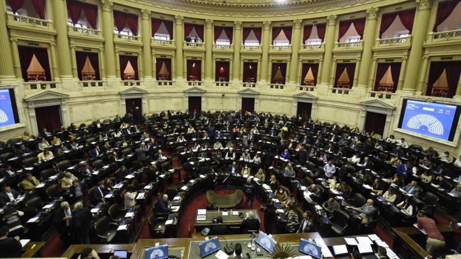 Diputados recibe al Dr. Zurro para tratar implementaciones municipales | Política