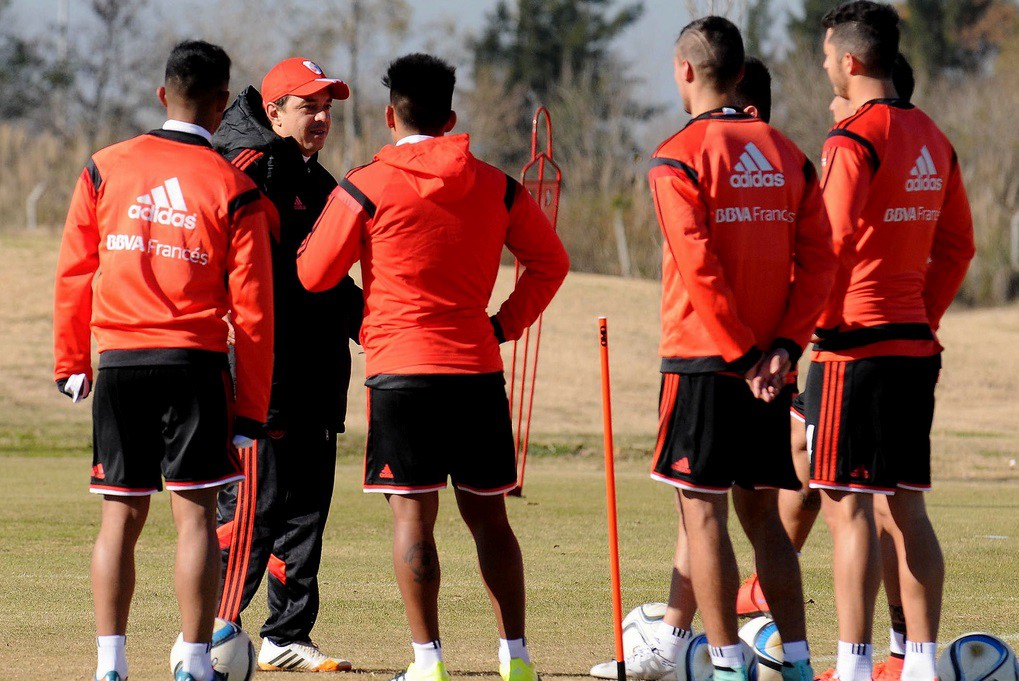 Gallardo confirmó la incorporación de Alario y adelantó que podría volver "Lucho" González | Deportes