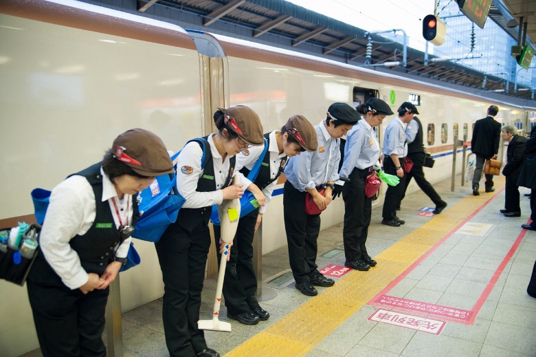¿Cuánto tardan en limpiar el tren bala japonés? | Curiosidades