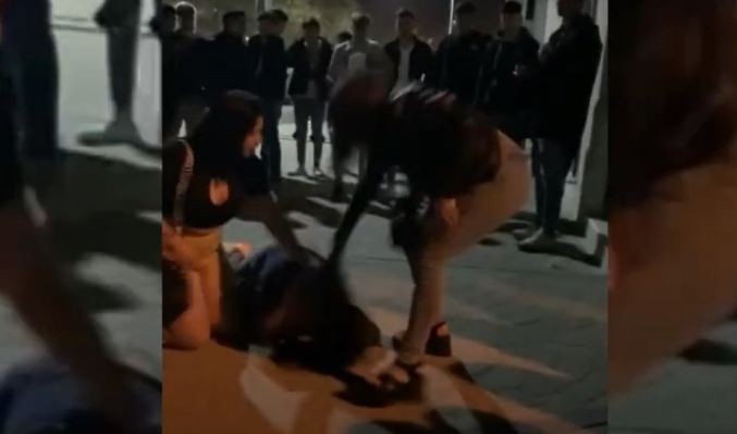 Salvaje agresión a una joven a la salida de un boliche en Balcarce | Actualidad