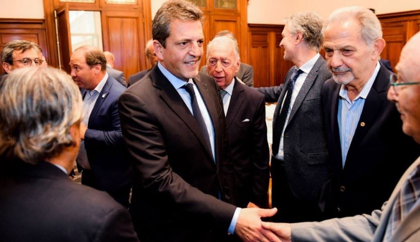 La UIA le pidió Massa que se eviten las interrupciones en la cadena productiva | Política