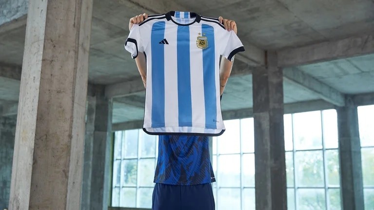 Primero las figus, ahora faltan camisetas de la Selección Argentina | Deportes