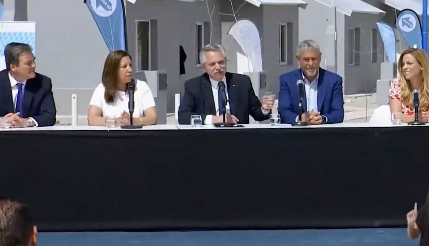 Silbaron la Gobernadora de Río Negro y Alberto reaccionó: "Argentina necesita que nos escuchemos" | Política