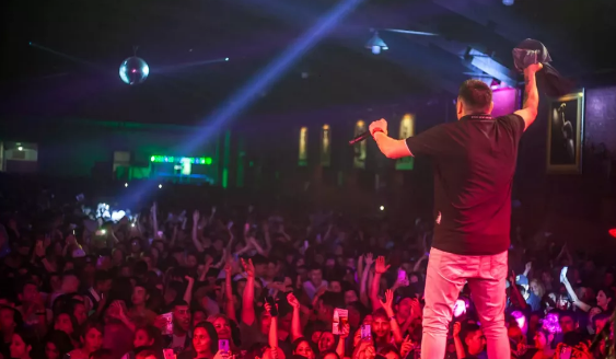 Murió electrocutado un técnico de La Banda de Carlitos | Actualidad