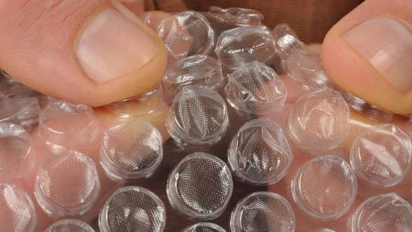 Ya no se podrán explotar las burbujas del plástico de embalaje | Curiosidades