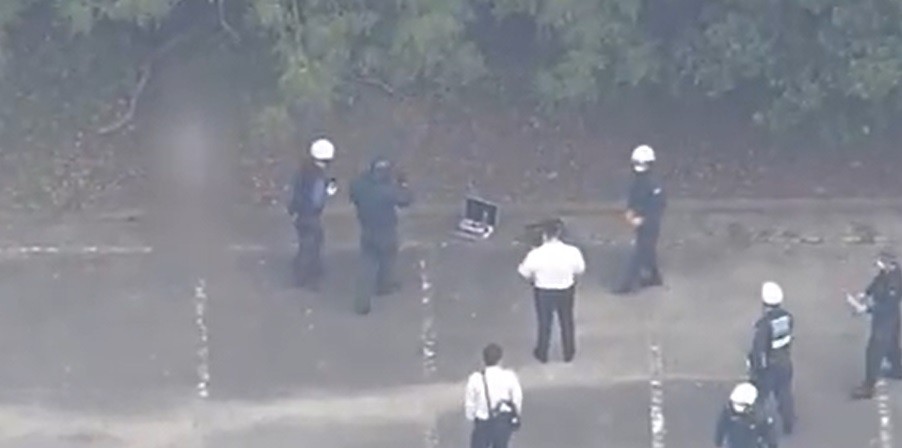 Denunciaron la aparición de una valija bomba: la Policía comprobó que tenía juguetes sexuales | Internacionales