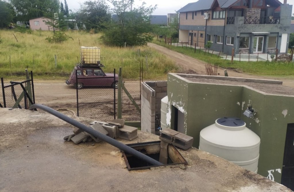 Encontraron muerta a una docente en el patio de su casa | Actualidad