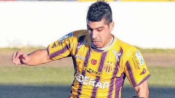 Ascenso meteórico: futbolista de la tecera división argentina firmará contrato con Milan | Deportes