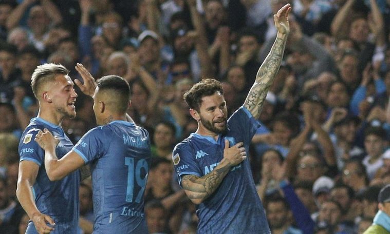 Racing le ganó a Atlético Tucumán y quedó a un punto de Boca en la recta final de la Liga | Deportes