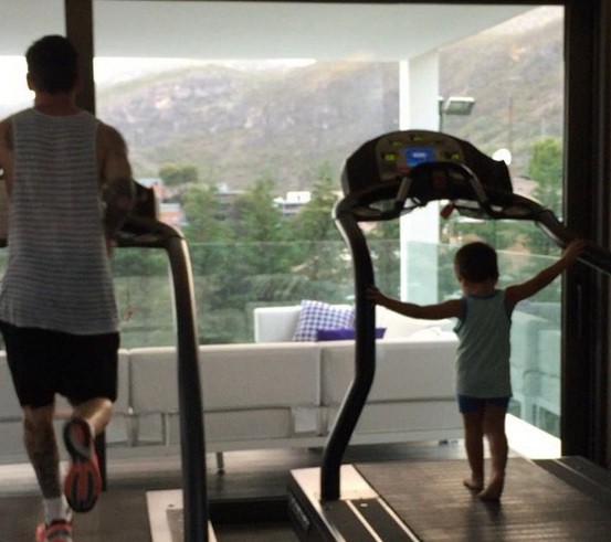 El tierno video de Lionel Messi en la cinta con su hijo Thiago que subió su mujer Antonella | Deportes