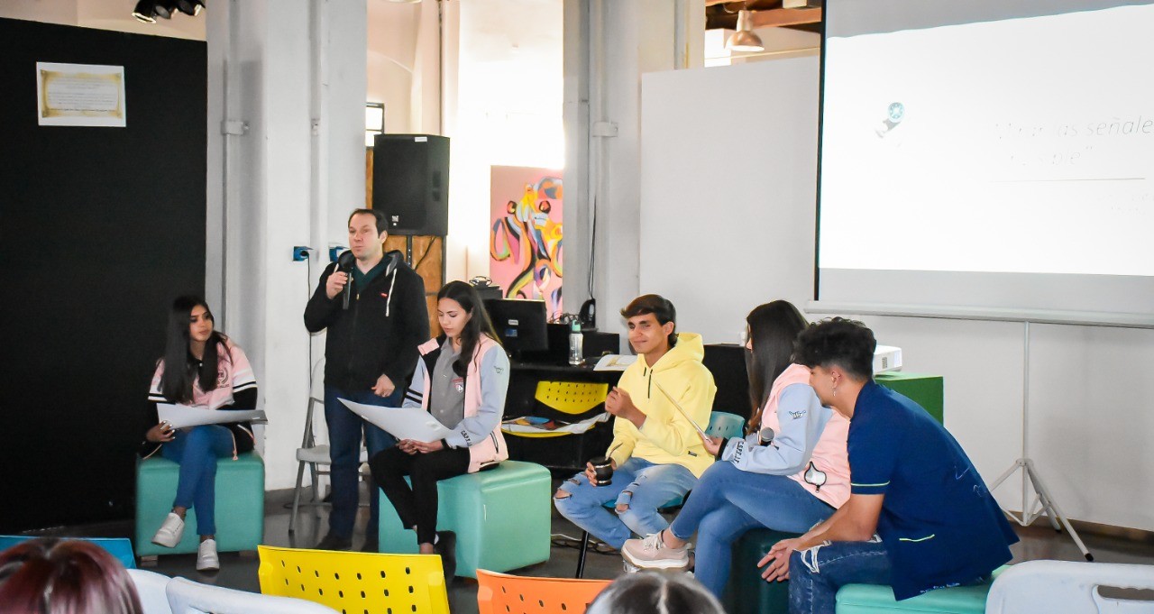 “Mirar las señales de lo invisible”: jóvenes dialogaron sobre salud mental en San Juan | Actualidad