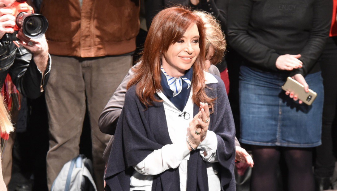 Cristina a Macri: "No queremos que le vaya mal al gobierno, queremos que deje de hacer mal las cosas" | Política