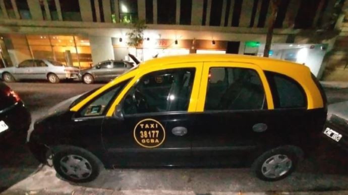 Imputaron a un taxista que golpeó a un pasajero: discutieron, porque quiso cobrarle $5.000 por un viaje | Actualidad