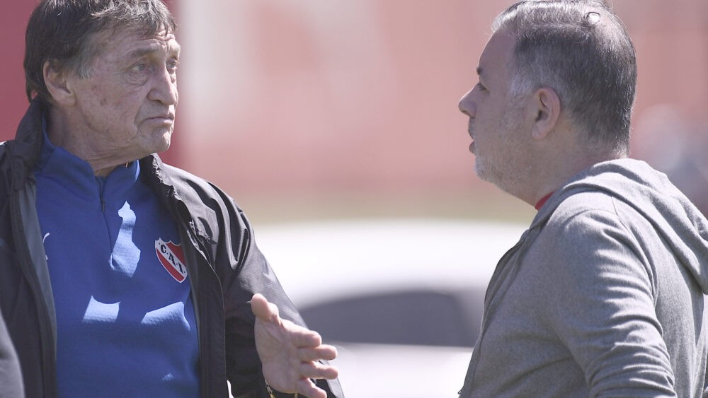 A pesar del rechazo de varios candidatos, Independiente ratificó el fin del ciclo de Falcioni como DT | Deportes