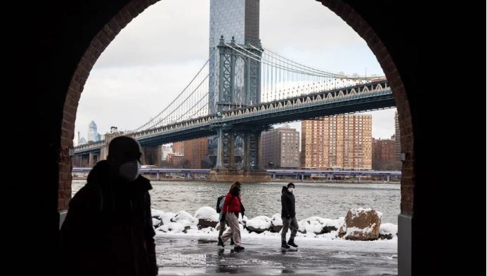 Declaran en emergencia al estado de Nueva York tras histórica nevada | Clima, naturaleza y medio ambiente