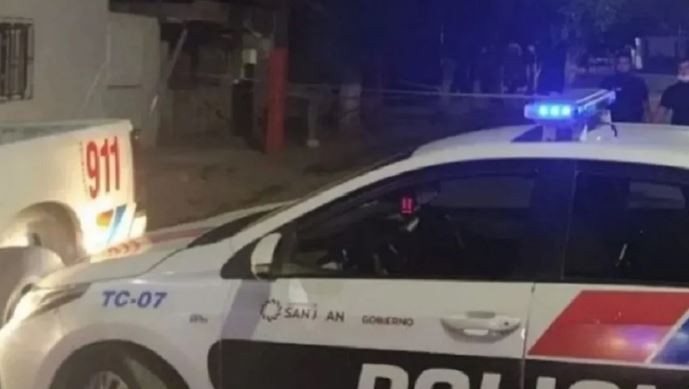 Golpearon y mordieron a dos policías en un control de tránsito | Actualidad