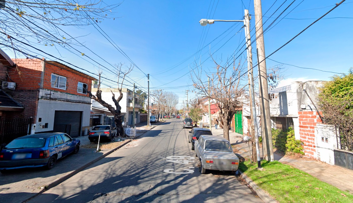 La nena hallada en una caja de madera con cemento en San Martín murió por una infección respiratoria | Actualidad