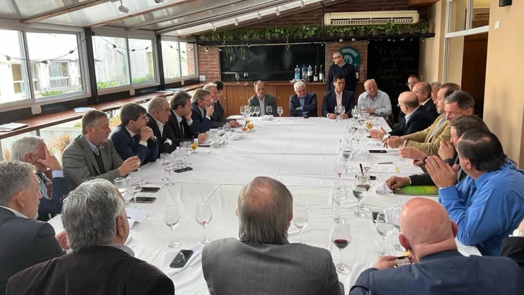 En la previa de la reunión con Massa, la Mesa de Enlace reclama medidas para aliviar la situación de los productores por la sequía | Política