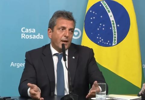 Massa trató a Uruguay de "hermano menor" y generó enojo | Política