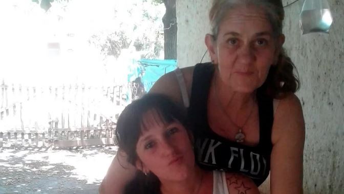 Una mujer asesinó a su mamá en Córdoba y luego llamó a la policía y confesó el crimen | Actualidad