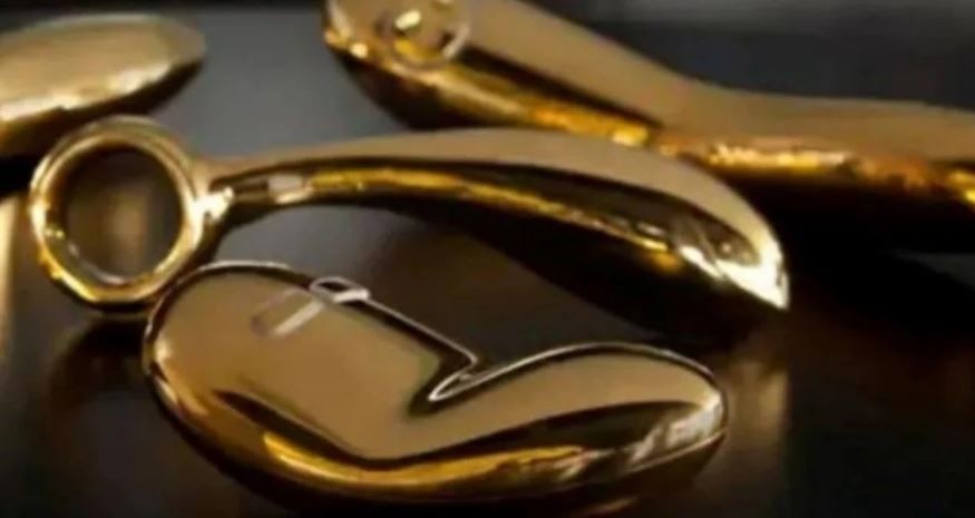 Robaron consoladores enchapados en oro en España | Internacionales