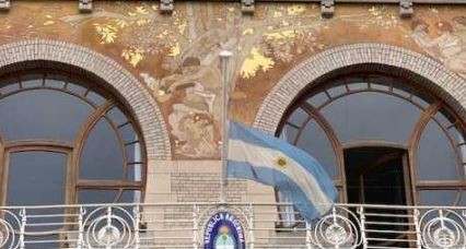 Habilitan una línea telefónica especial para residentes argentinos en Turquía tras el sismo | Actualidad